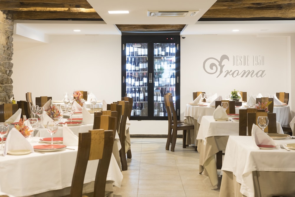 Hotel Roma 28/33