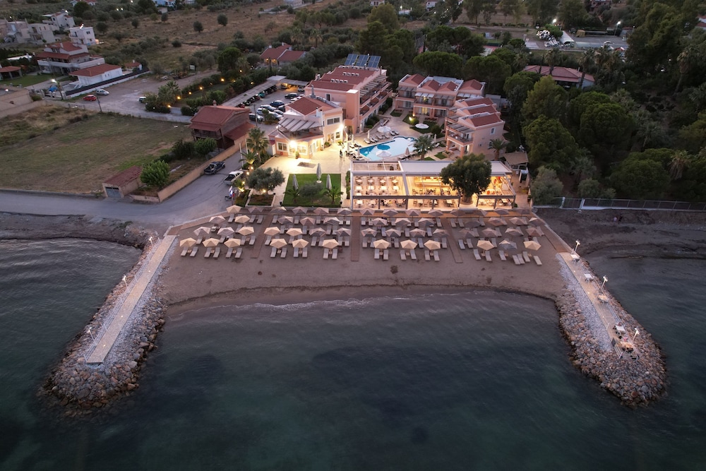 Avantis Suites Hotel 44/50