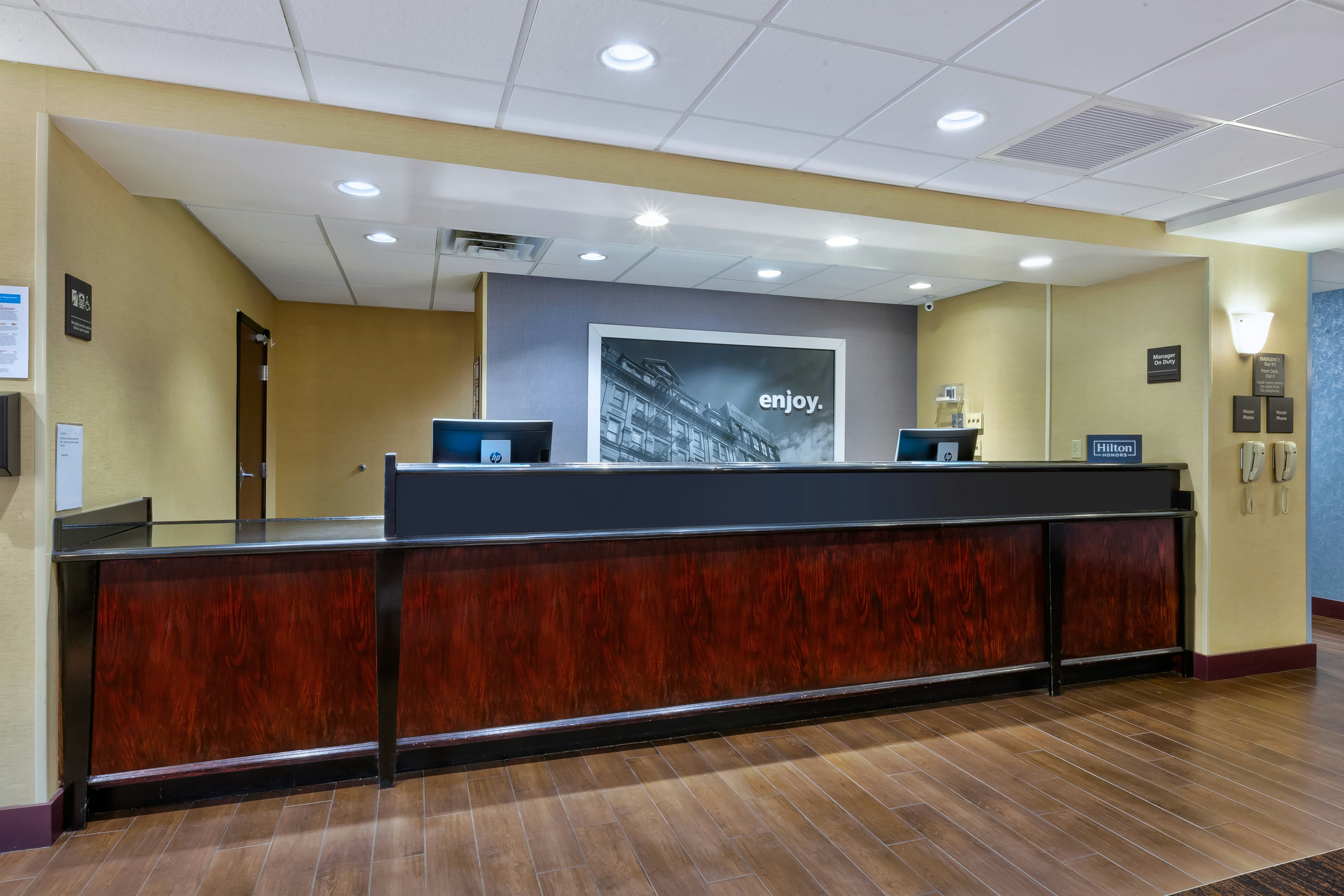 Hampton Inn Waterbury Ct 4/22