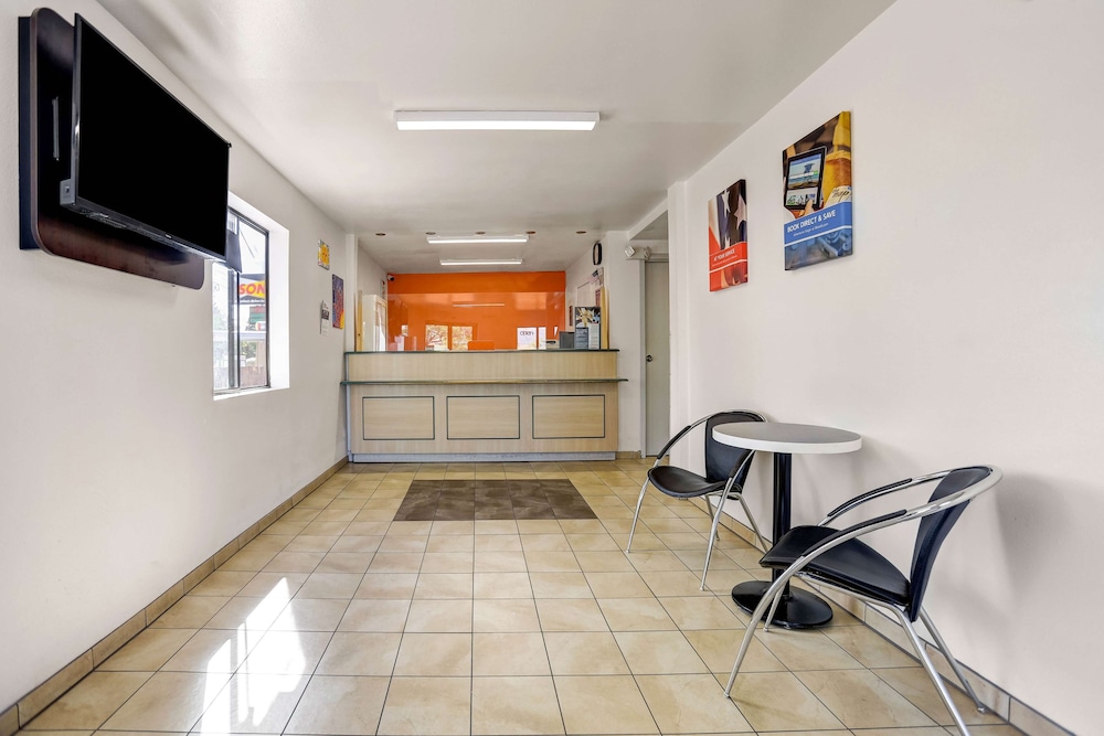 Motel6 Espanola, NM 36/48