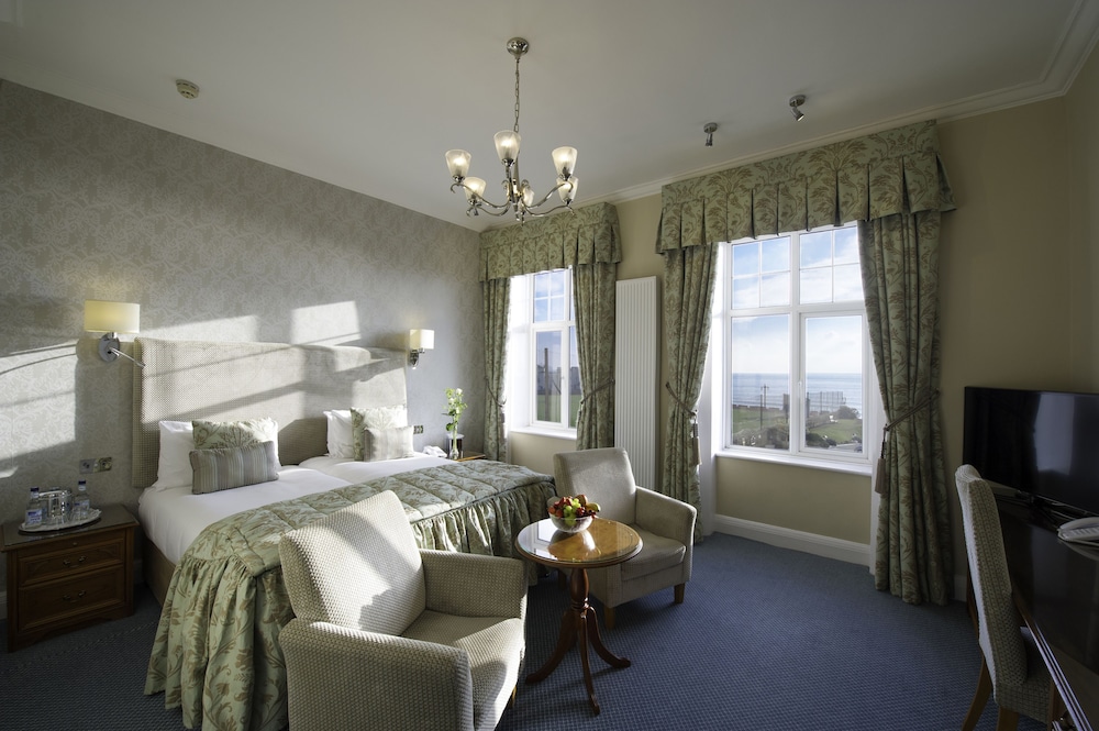 The Belmont Hotel 28/50