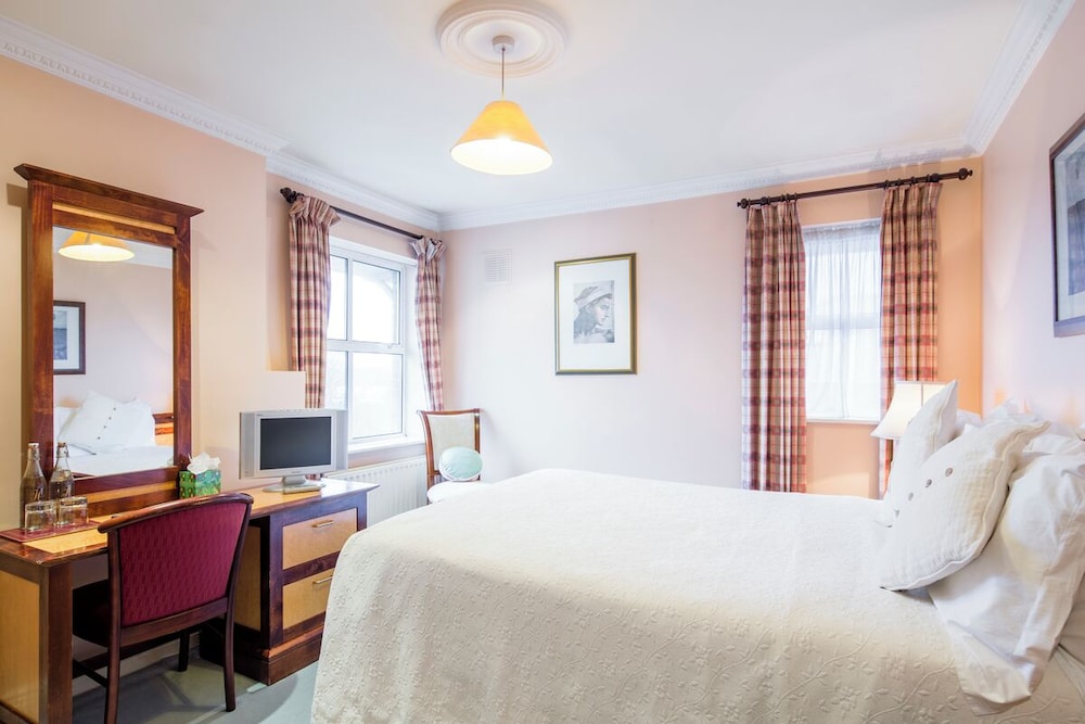 Aberdeen Lodge Dublin 11/50
