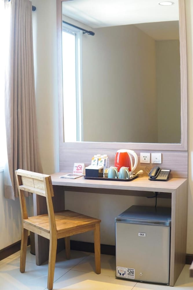 Kytos Hotel 35/45