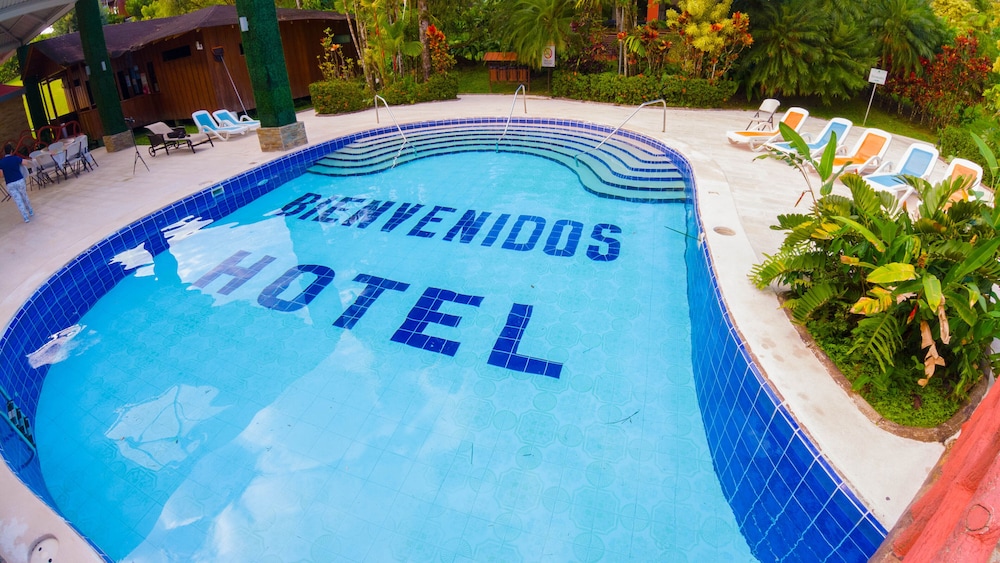 Arenal Paraiso Resort Thermo Mineral Hot Springs 27/50