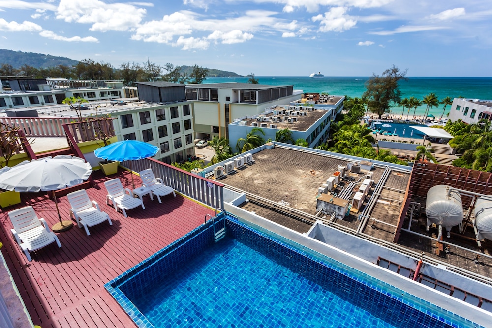 7q Patong Beach Hotel 6/49