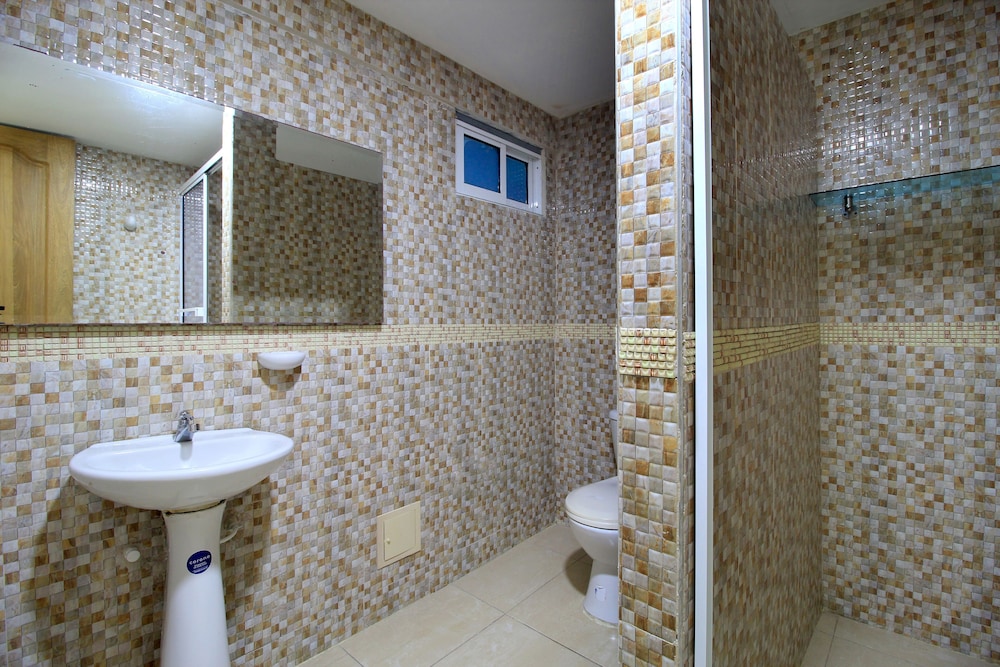 Hotel Abi Inn By GEH Suites 40/42