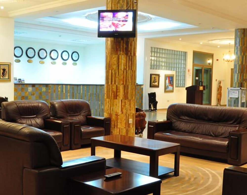 Mensvic Grand Hotel 31/53