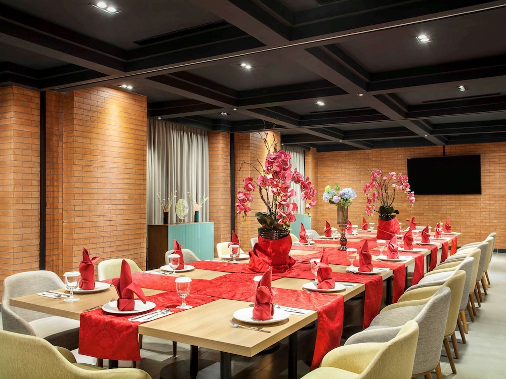 Ibis Styles Bekasi Jatibening 50/72