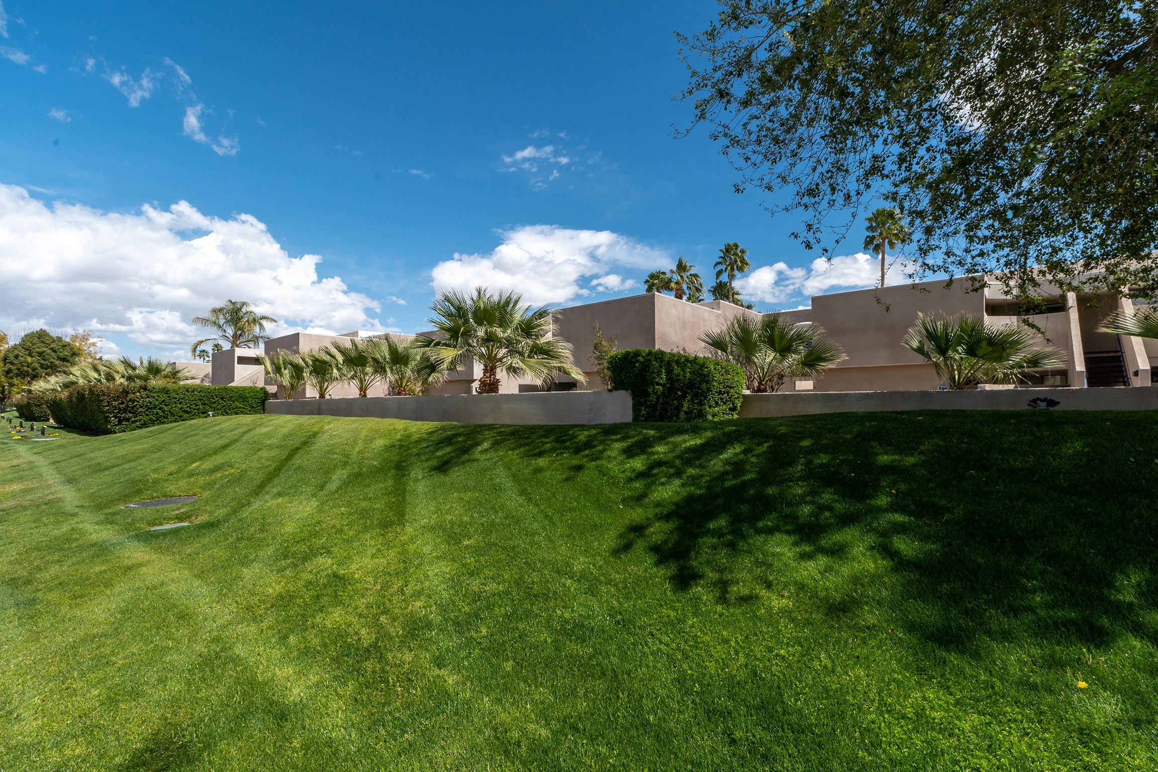 Vista Mirage Resort 84/93