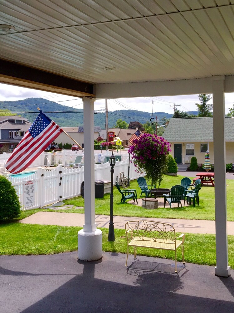 Heritage of Lake George 59/74
