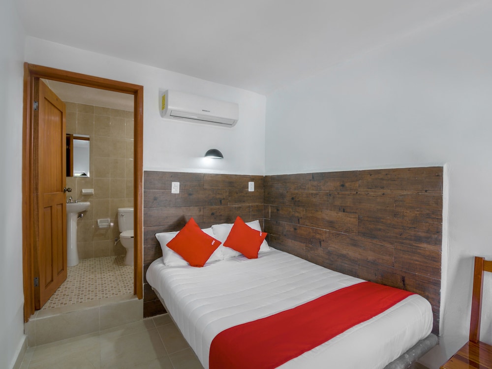 OYO Hotel Palma Real 17/34