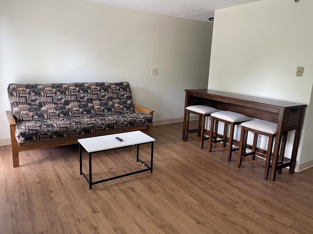 Seabreeze Motel 36/57