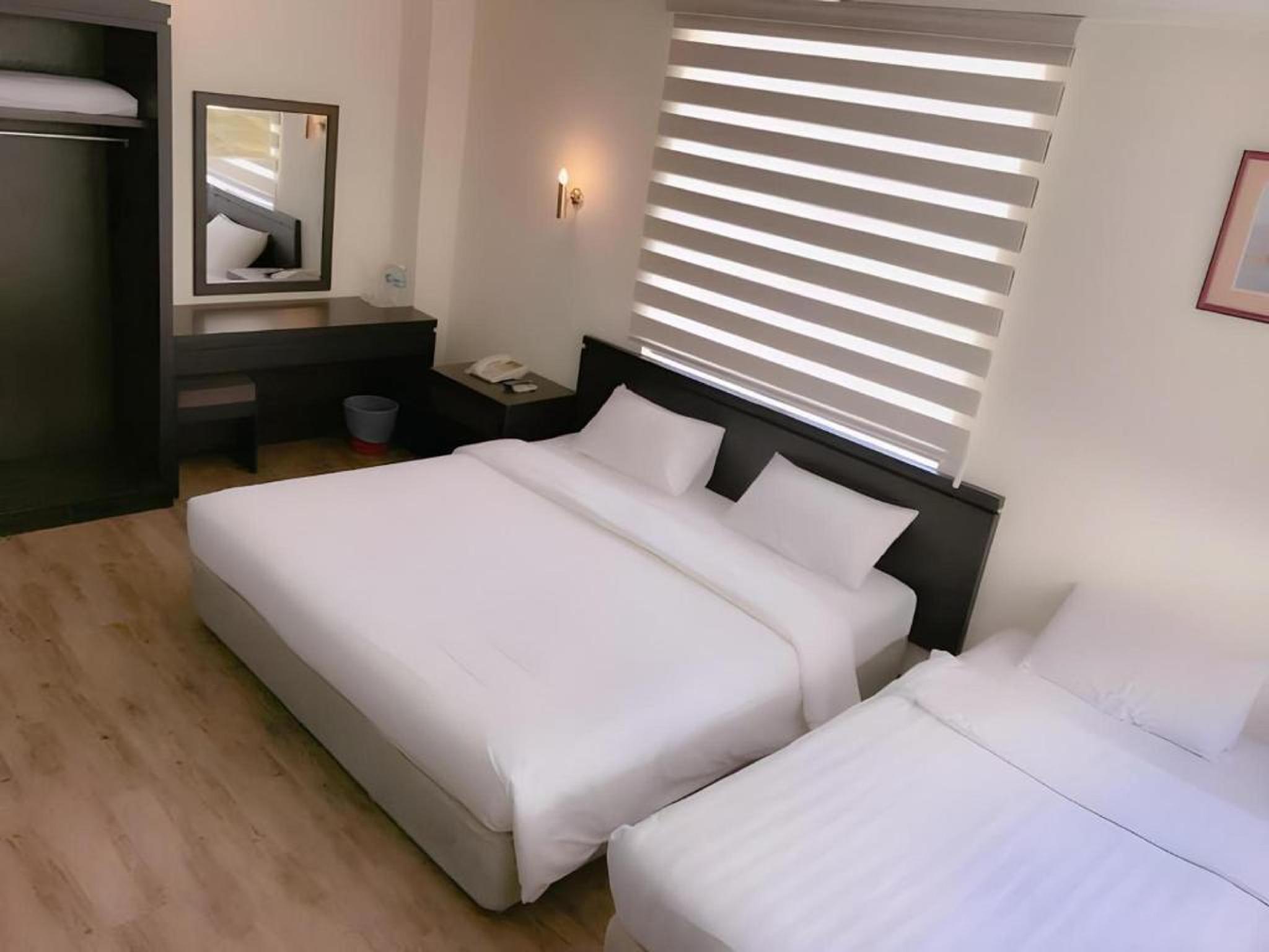 Hotel O Asia City 12/31