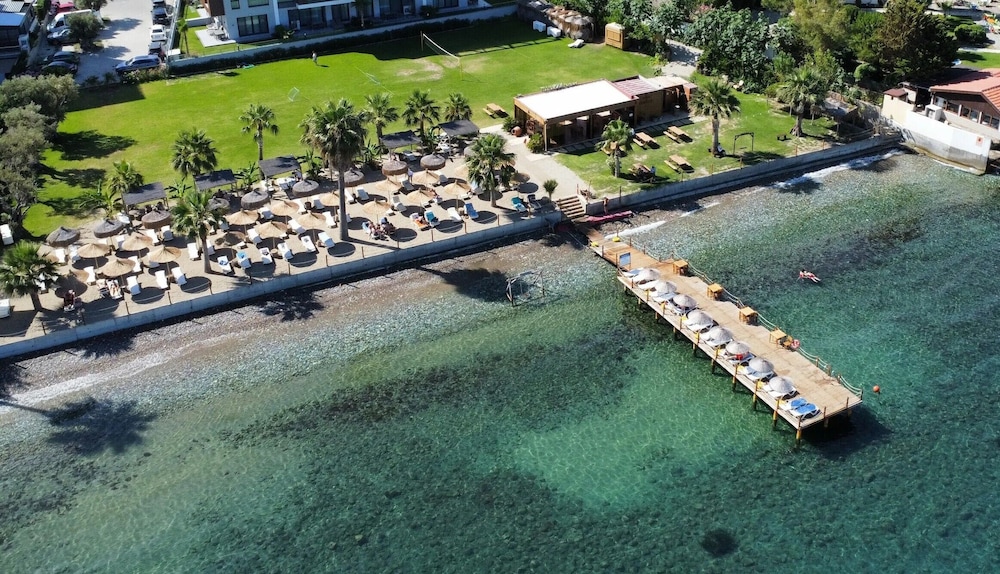 Akbulut Hotel 48/50
