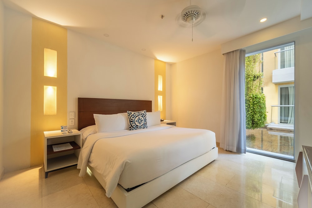 Room at Nacar Hotel Cartagena Curio Collection By Hilton, CARTAGENA