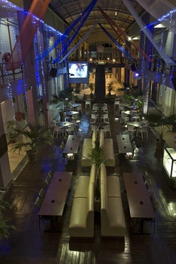 Gloria Swiss Hotel and Apartment Sandakan 33/36