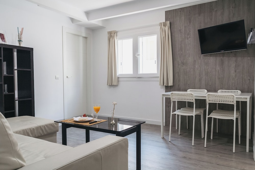 Apartamentos Marques De Guadiaro 1 32/51