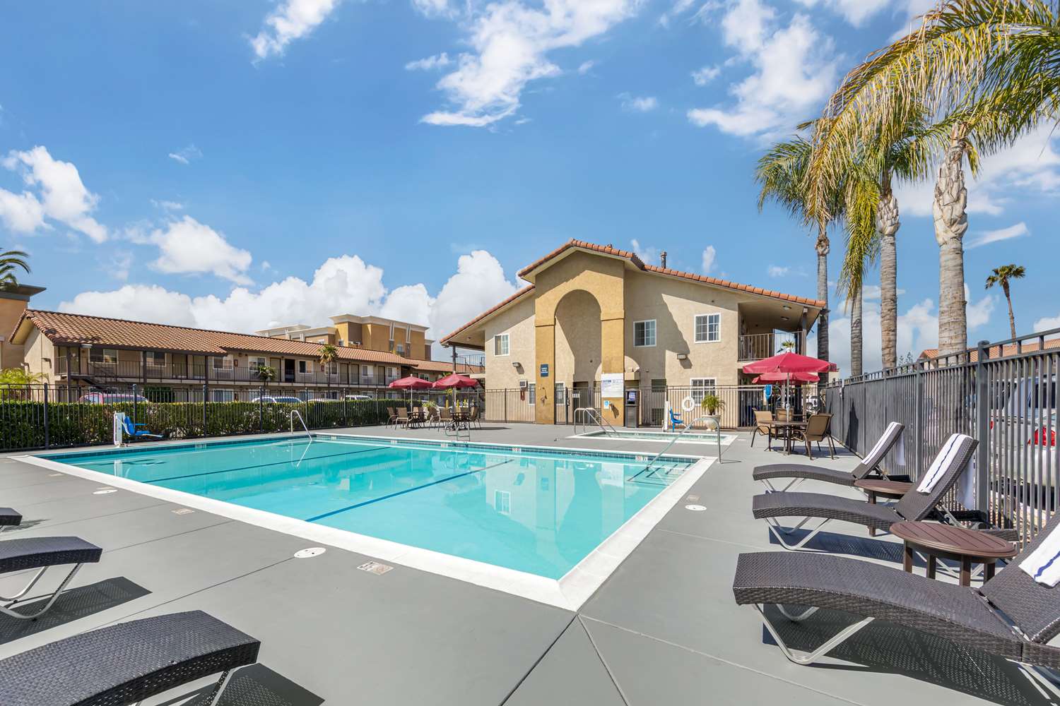 Best Western Plus Ontario Airport & Convention Center 31/31