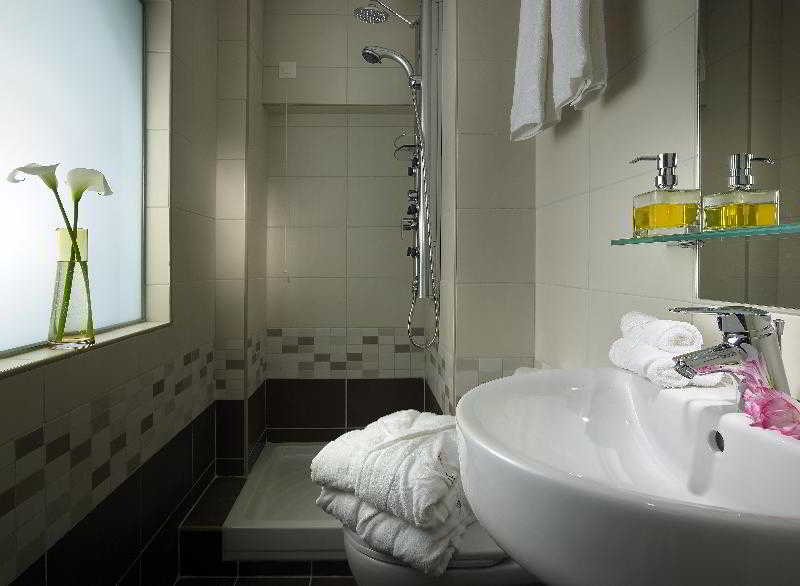 Mistral Bay Hotel 48/50
