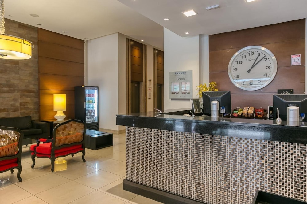 Lobby at The Roochelle Hotel, CURITIBA
