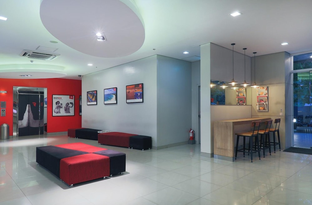 Red Planet Pasig Ortigas 44/48