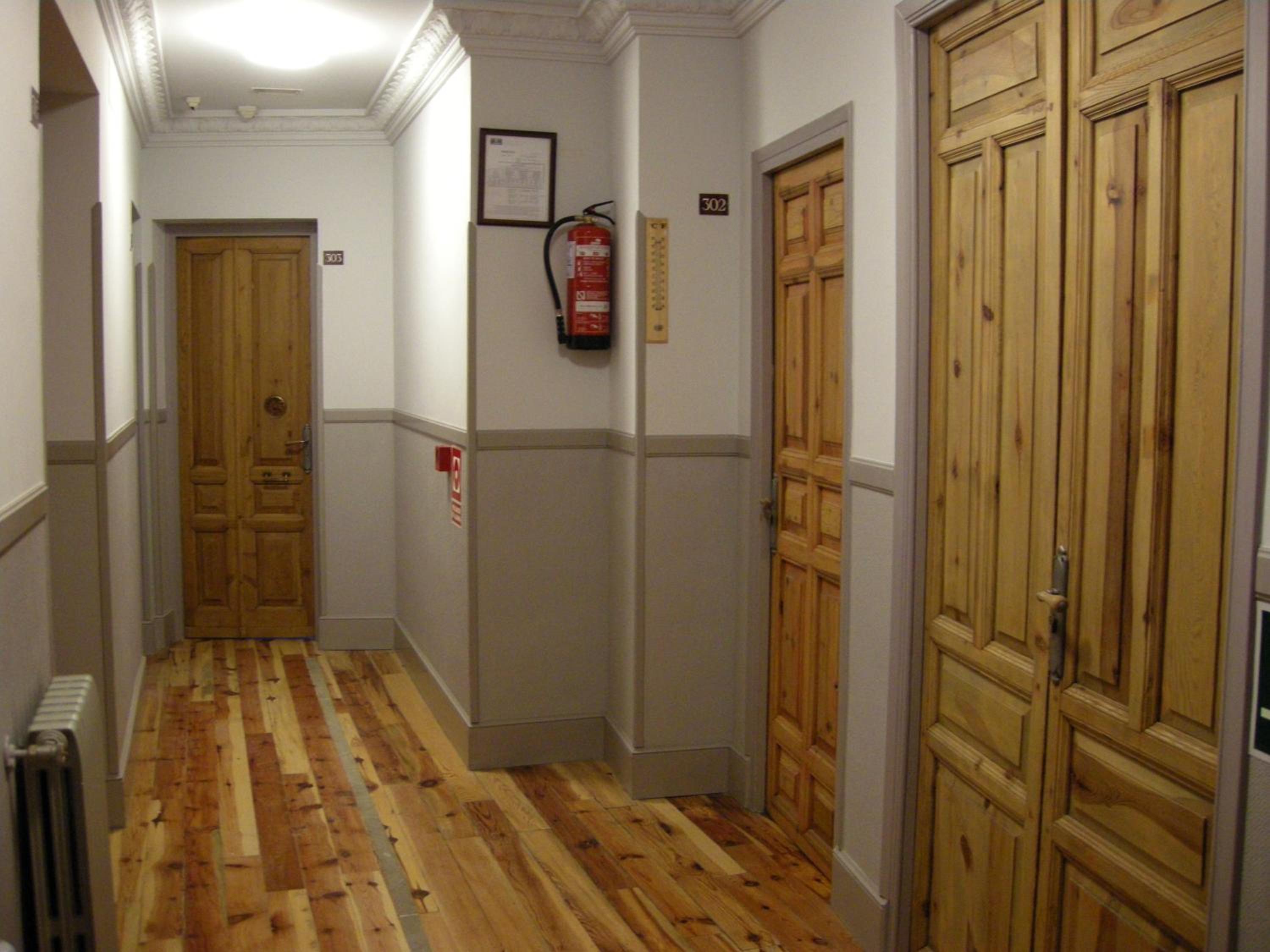 Hostal Canovas 4/16