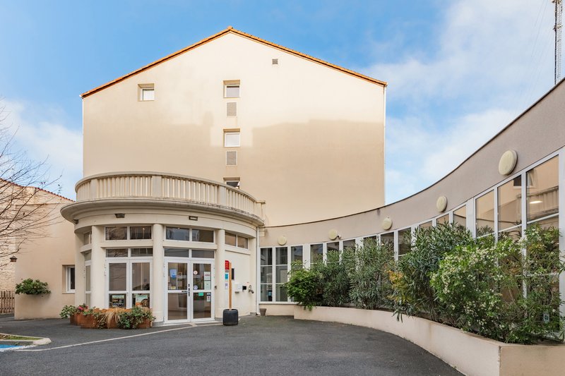 Appart City Confort Niort Centre 32/36