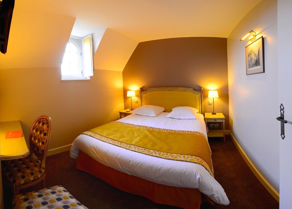 Chateau Sainte Sabine 5/53