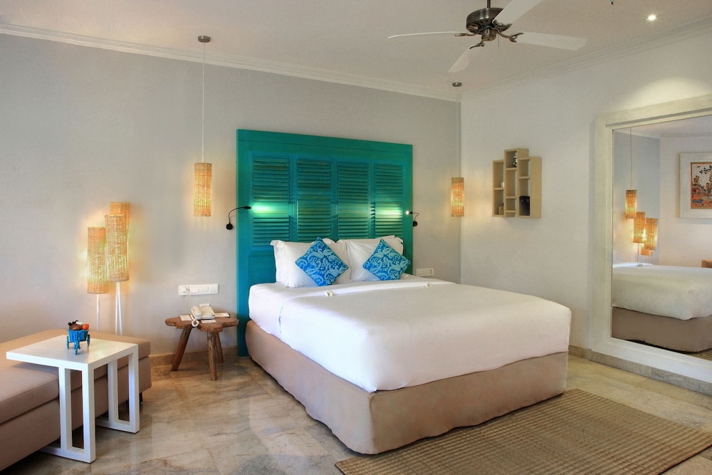 SOL ROOM