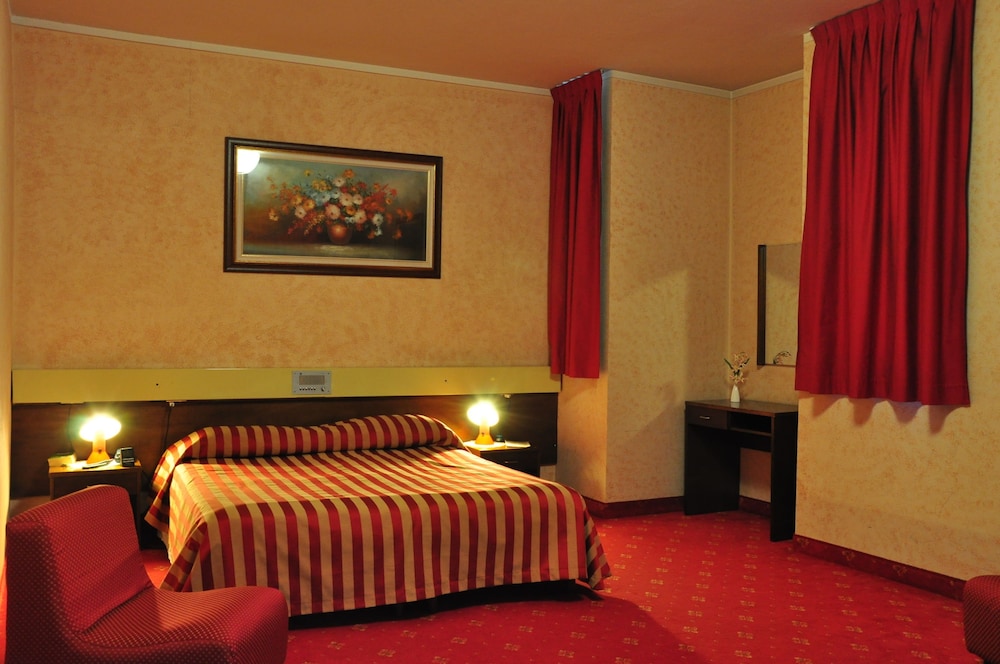 Hotel Country Club 8/37