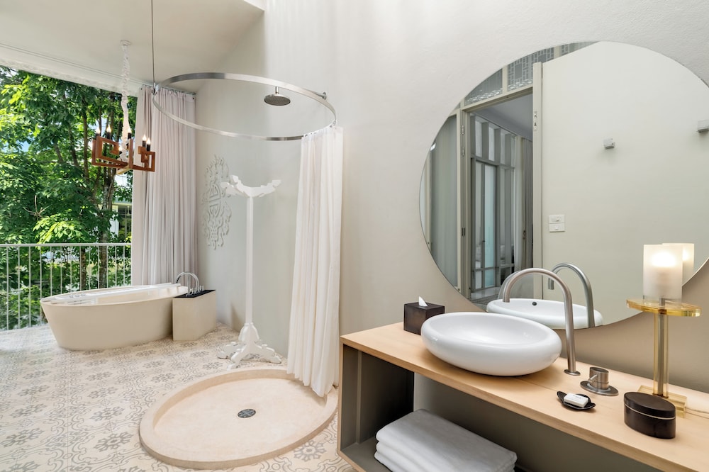 Sala Phuket Mai Khao Beach Resort 50/50
