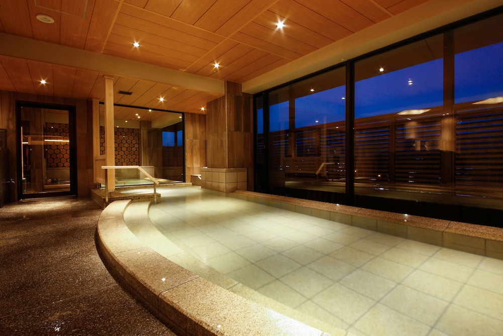 THE SHIROYAMA TERRACE TSUYAMA VILLA 37/68