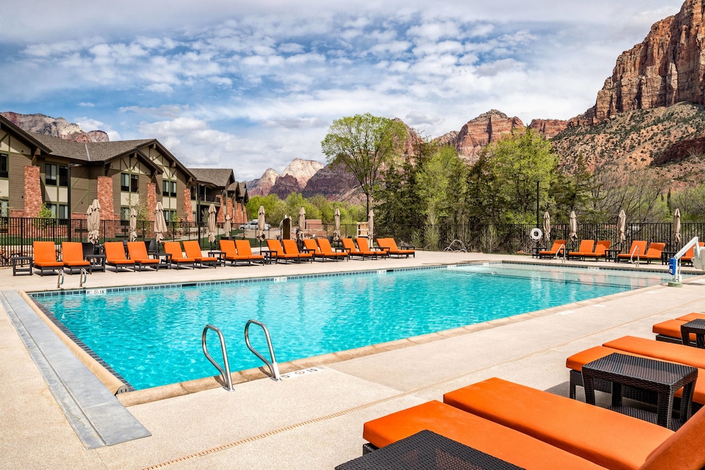 Springhill Suites Springdale Zion National Park 6/52