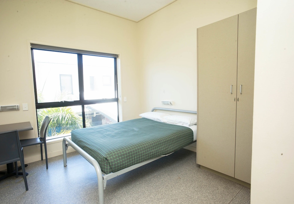 YHA Brisbane City 8/30