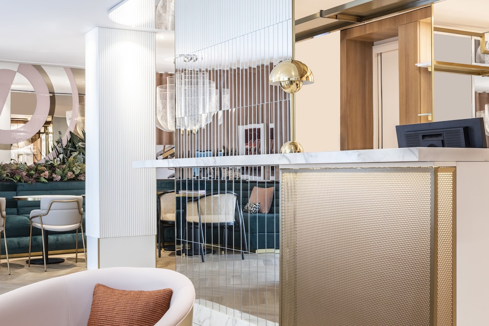 Hotel Parisianer 4/33