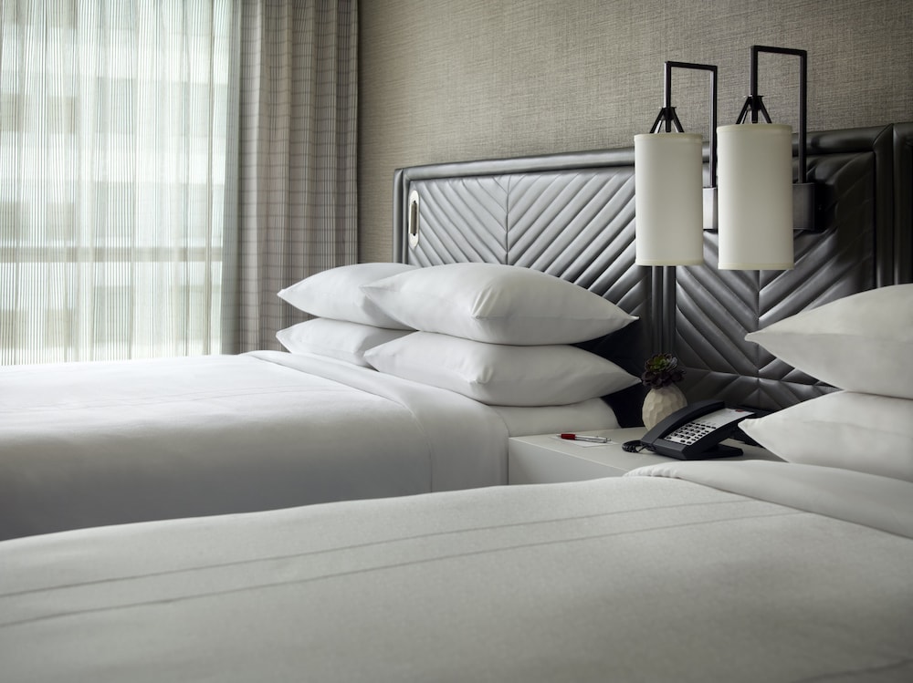Marriott Columbus OSU 11/45