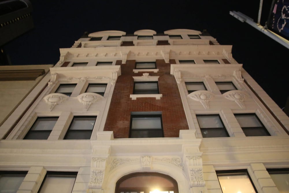 Mayfair Hotel Ascend Hotel Collection 3/50