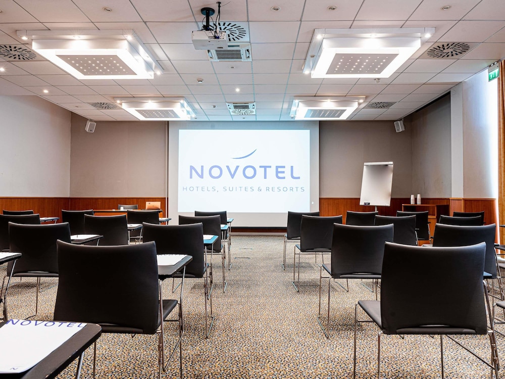 Novotel Roma Est 67/77