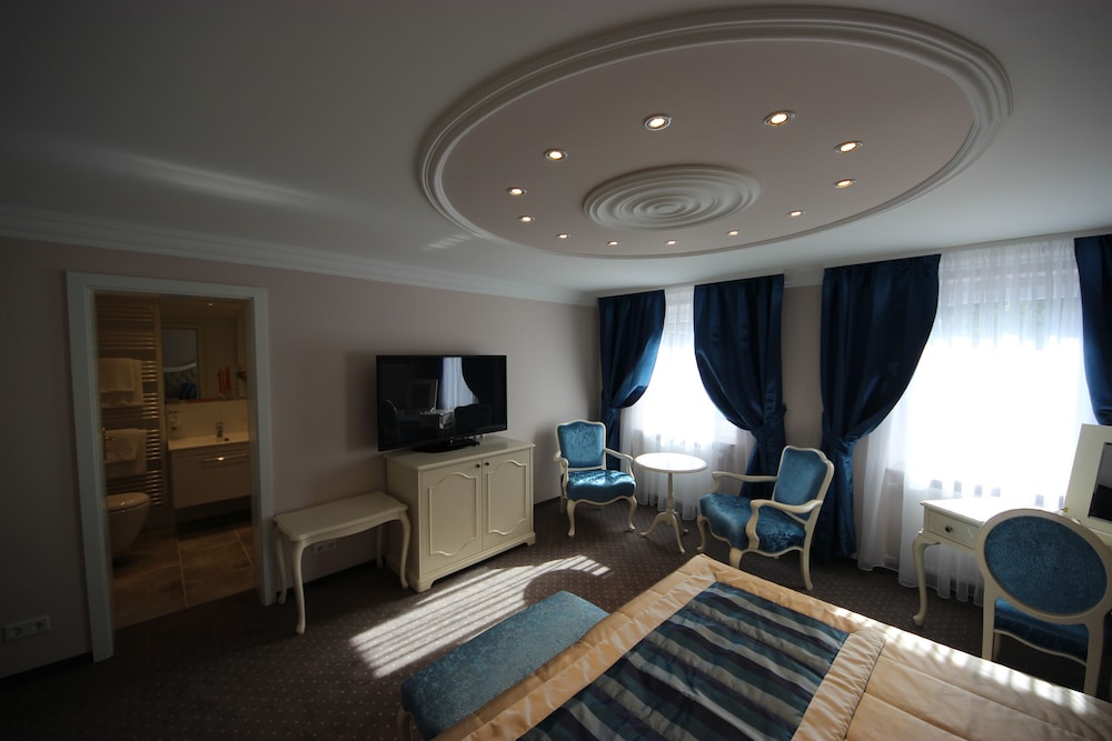 Hotel Waldblick 30/50