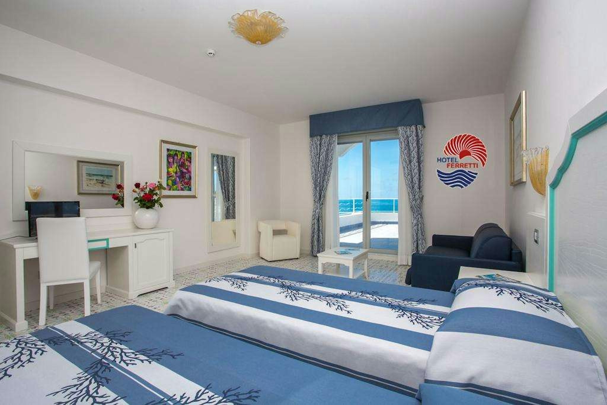 HOTEL FERRETTI 24/69