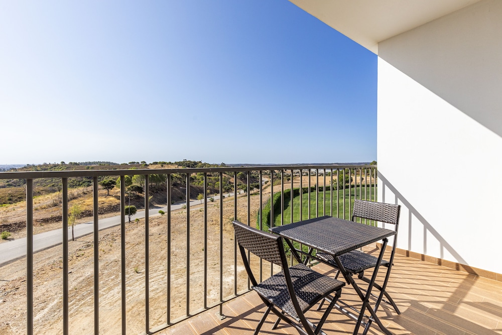 Algarve Race Resort Hotel 54/64
