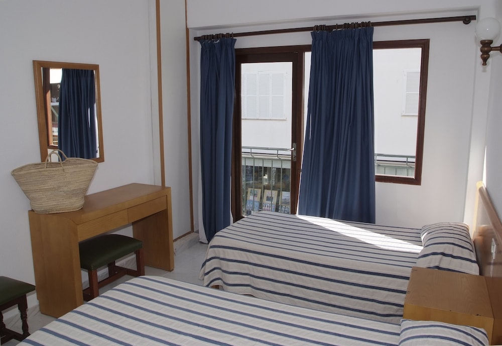 Hotel Gami Adults Only 24/53