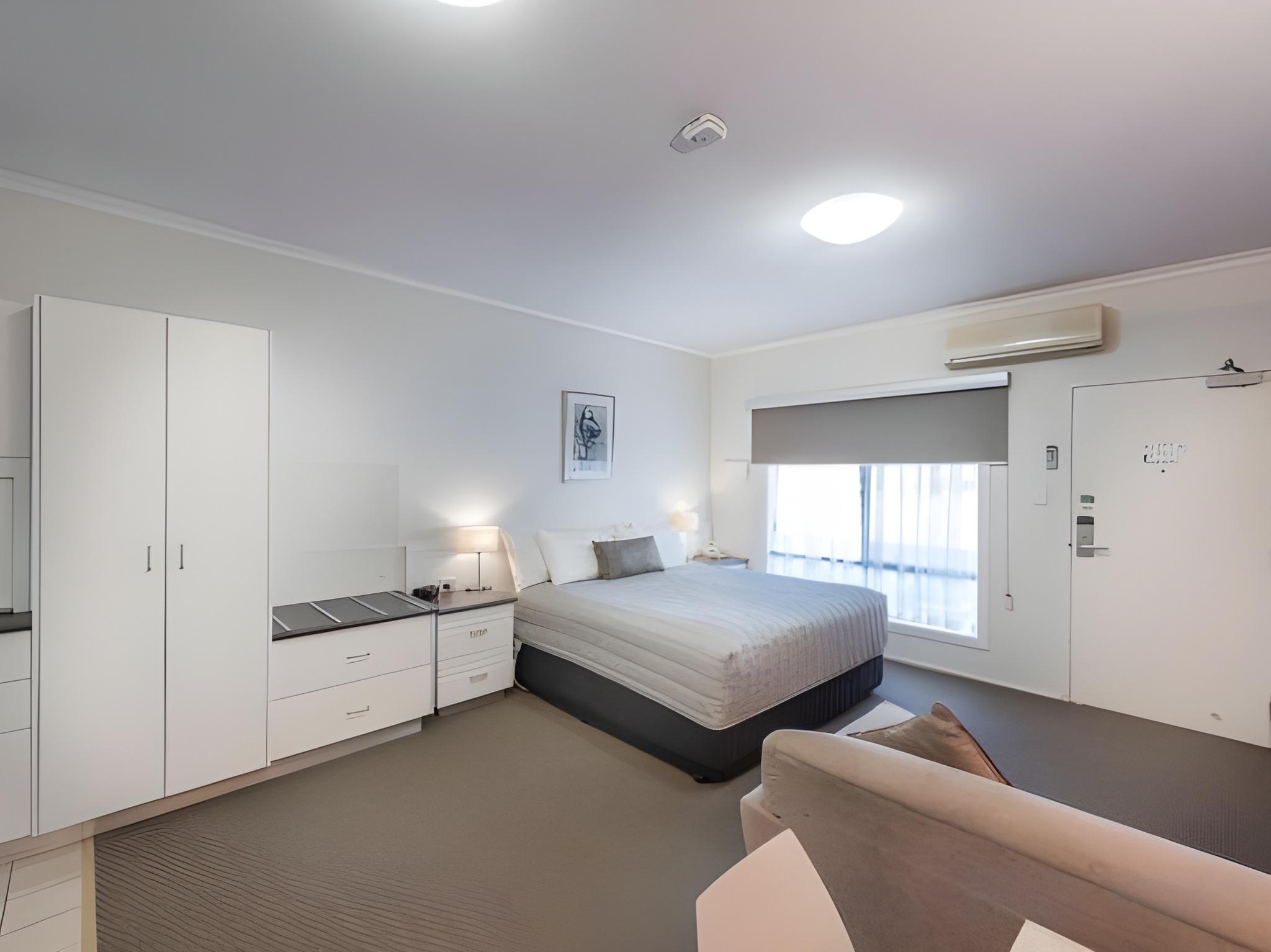 Studio, Apartment, King Bed