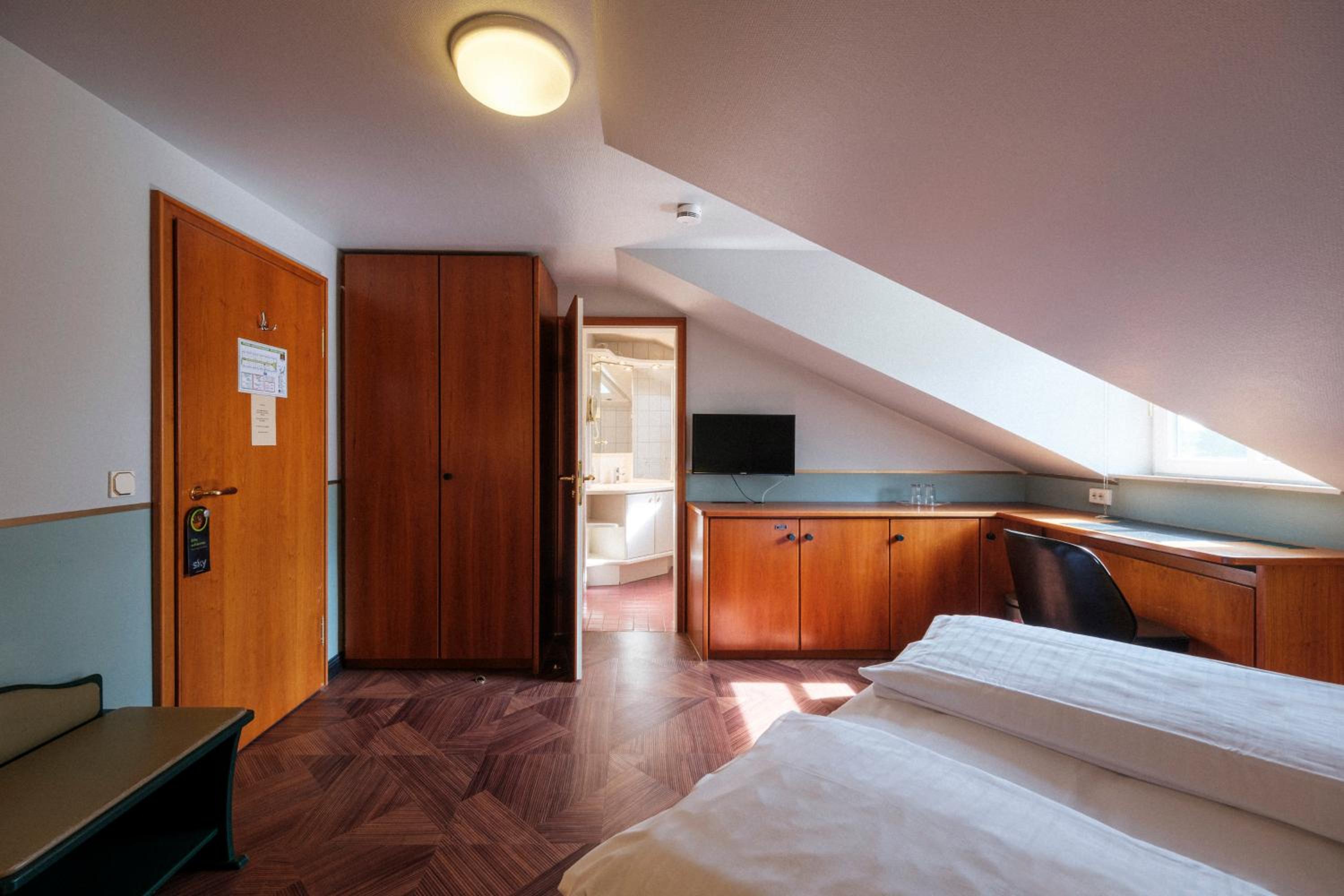 غرفة كلاسيكية بسرير مزدوج، Haus Duden Hotel 2/2