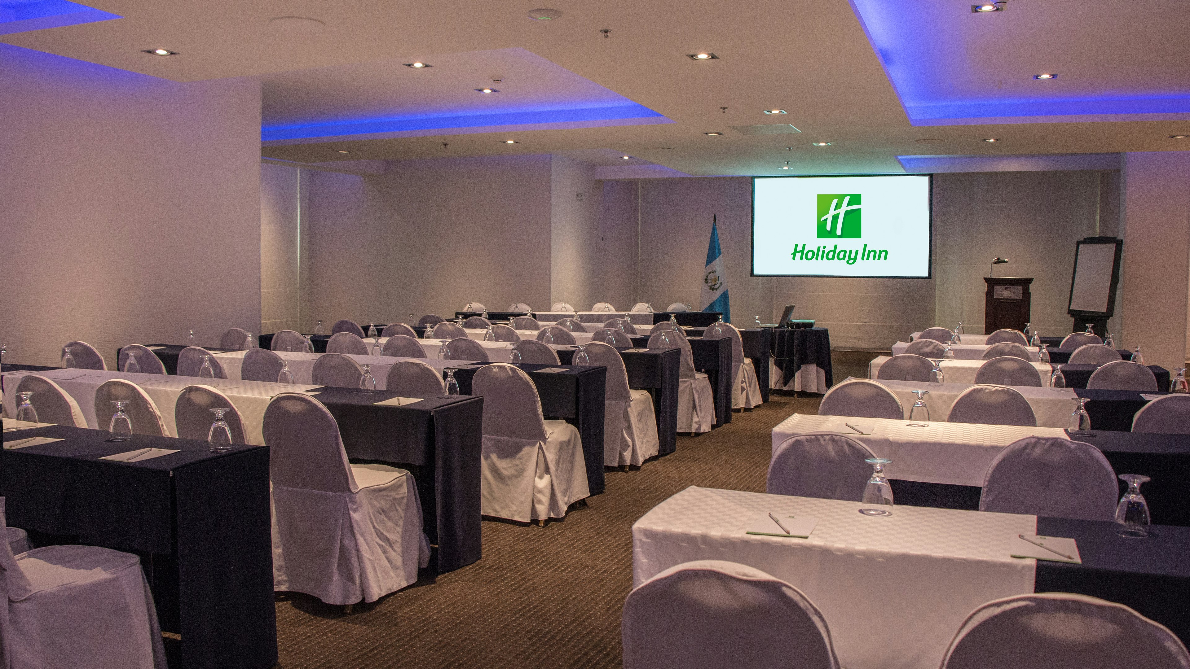 HOLIDAY INN GUATEMALA 69/78