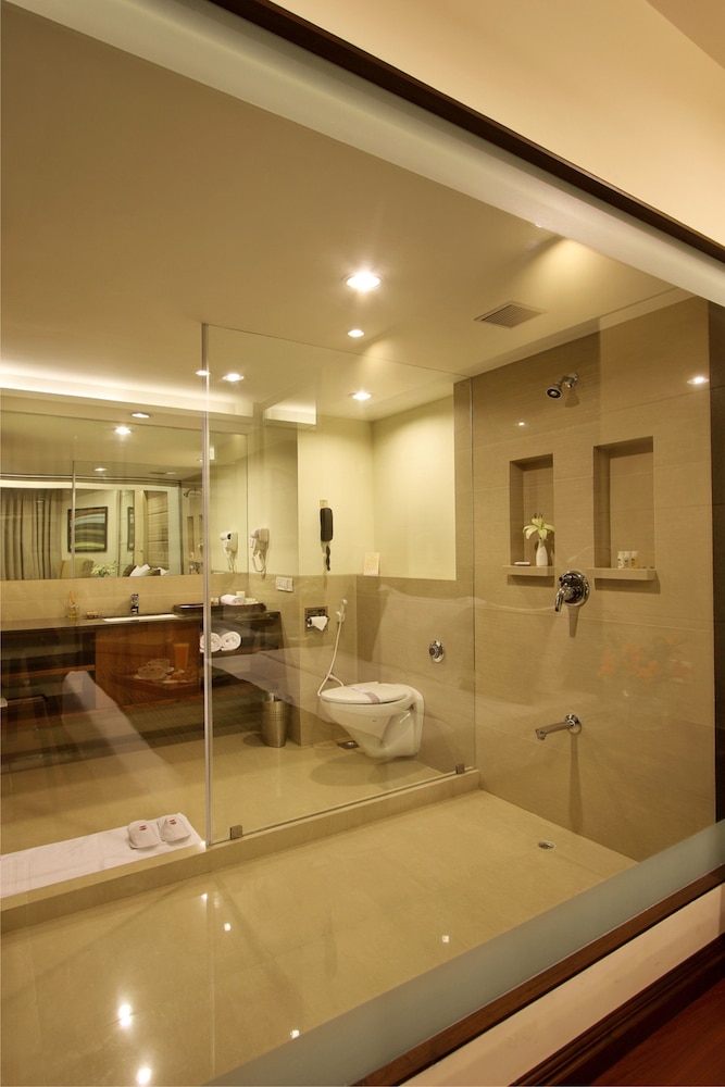 Hotel Express Residency Vadodara 46/46