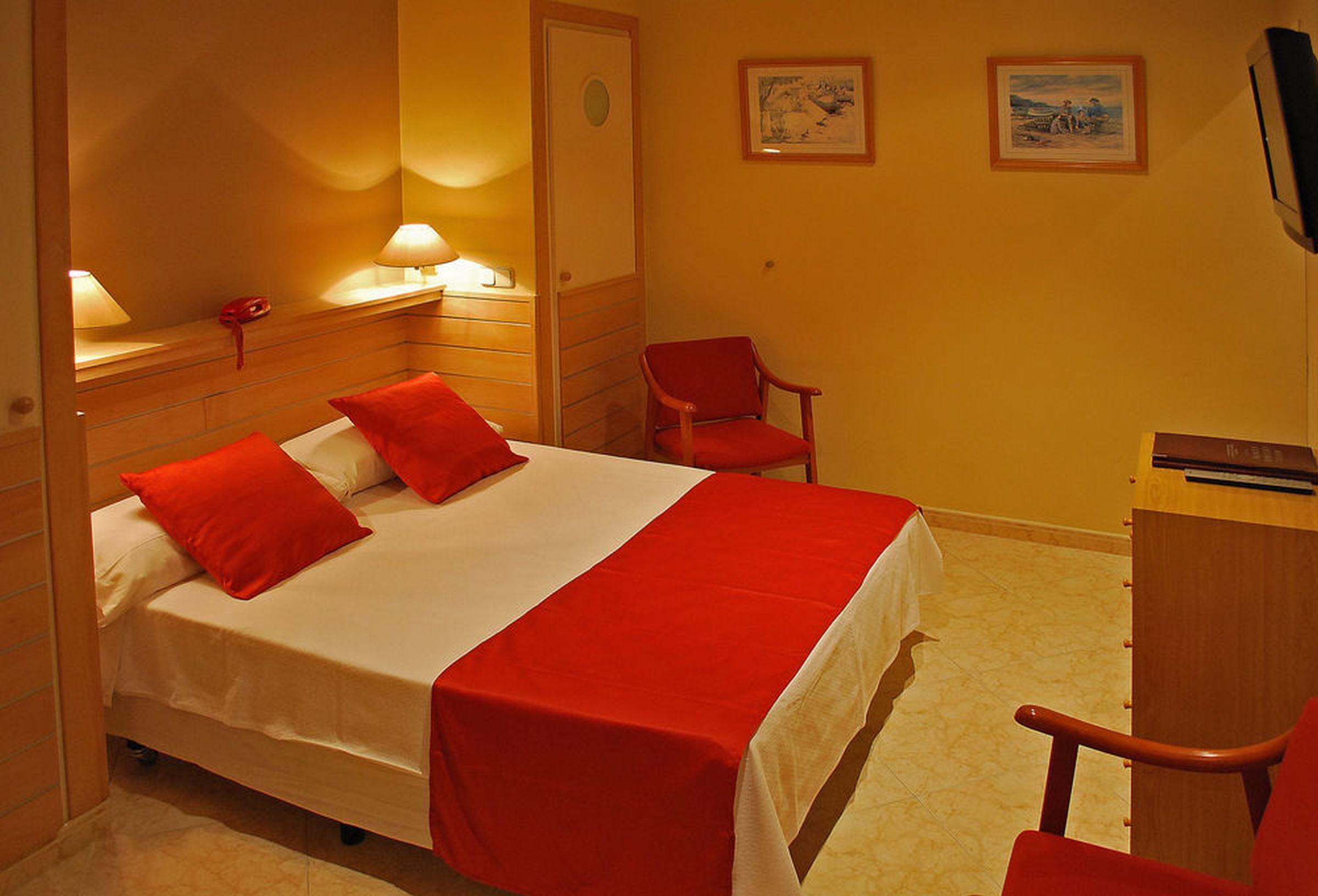 Hotel Piccadilly Sitges 4/19