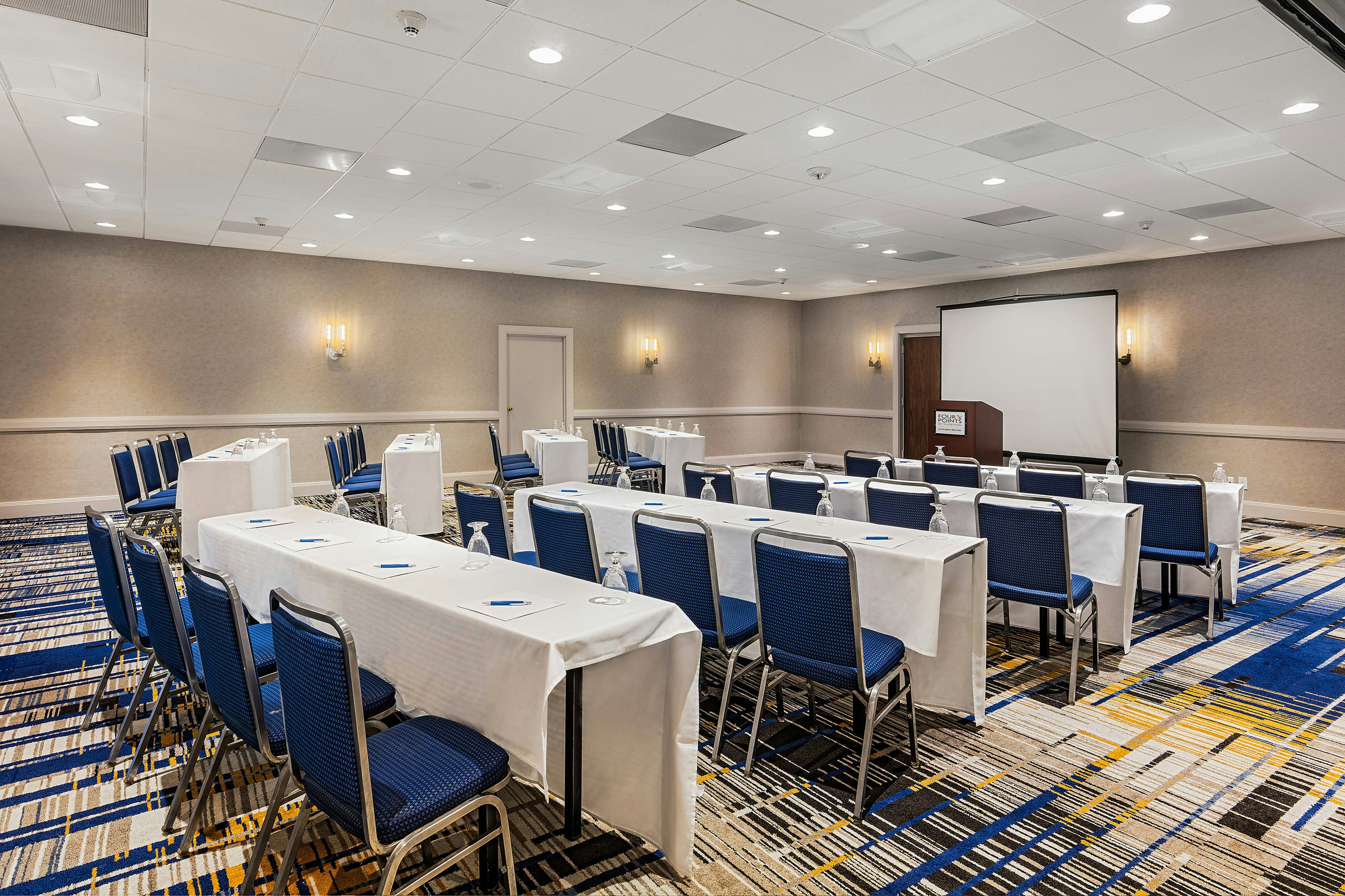 Four Points by Sheraton Los Angeles Westside 15/23