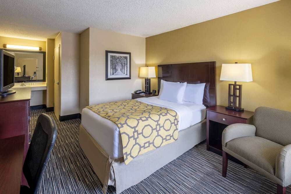 Park Inn by Radisson, Columbus State University Area 25/52