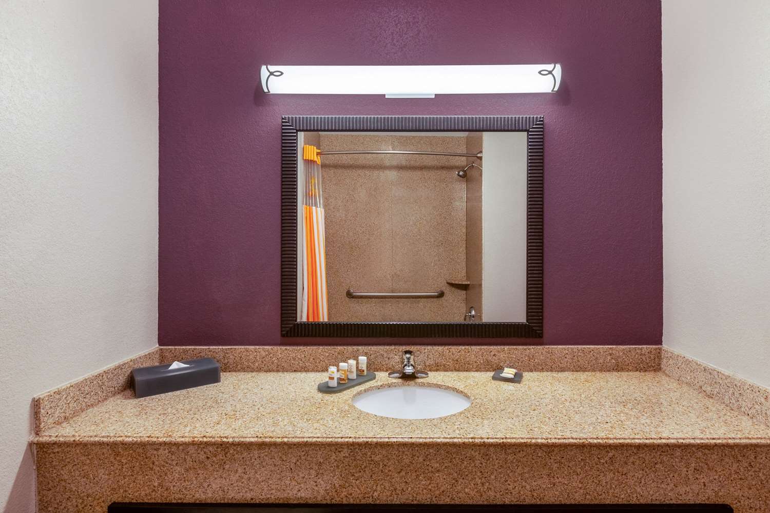 La Quinta Inn And Suites By Wyndham Lumberton 58/59